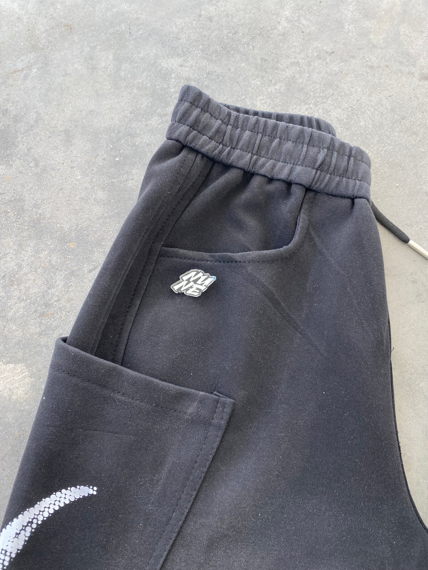 "STRIKER" FLARE SWEATS